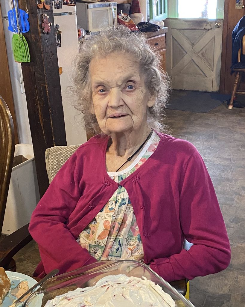 Elizabeth Arlene Tuttle Profile Photo