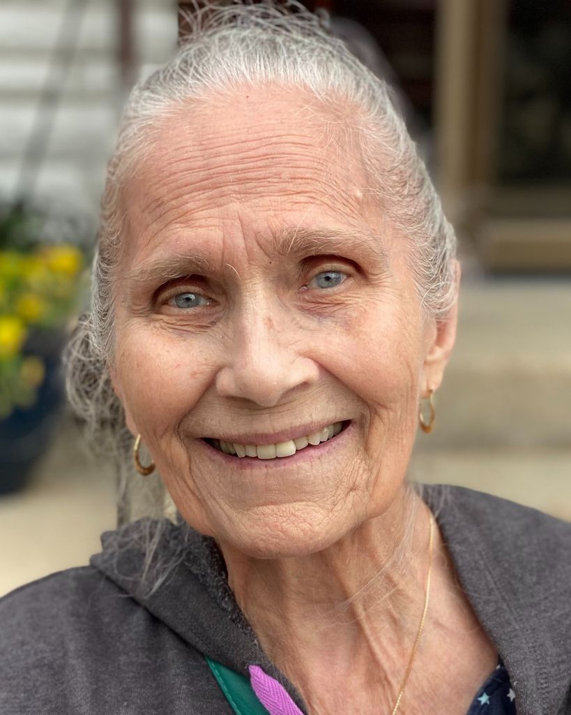 Sandra Blakeslee Profile Photo