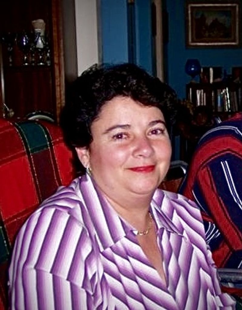 Yvette Crespo