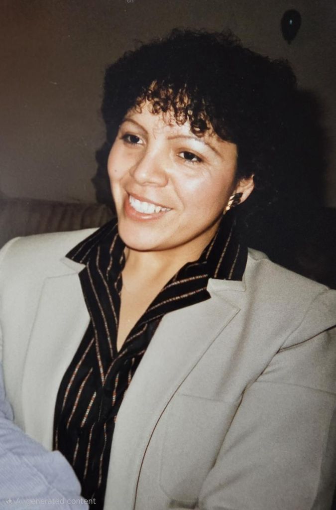 Ester Velasco Profile Photo