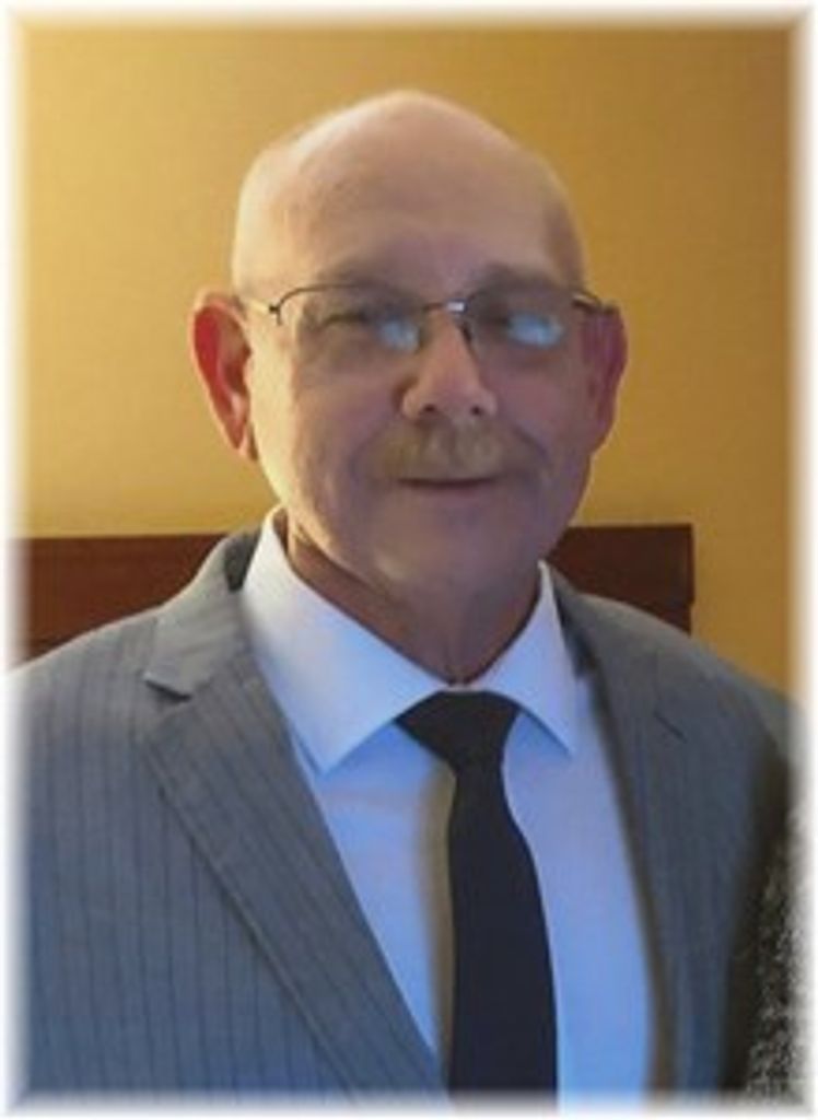 Paul Russell Hixon Profile Photo