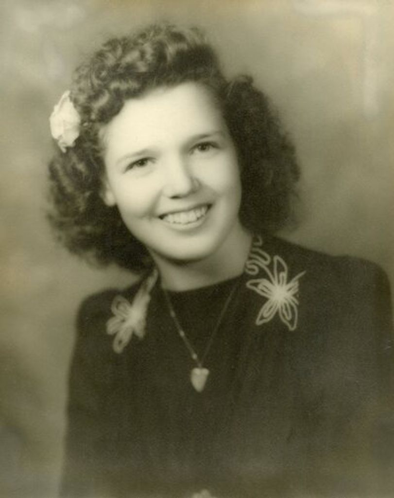 Evelyn Mildred Petrowsky