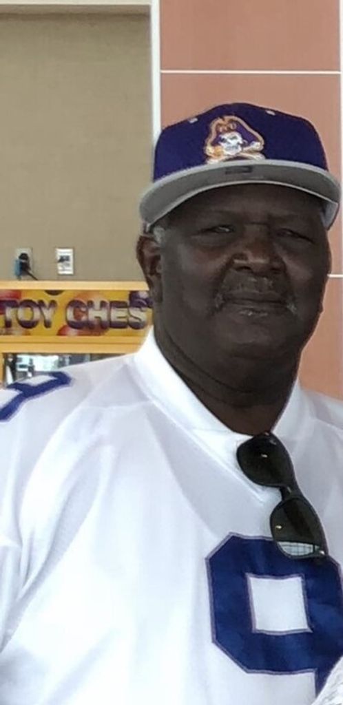 Johnnie James Profile Photo