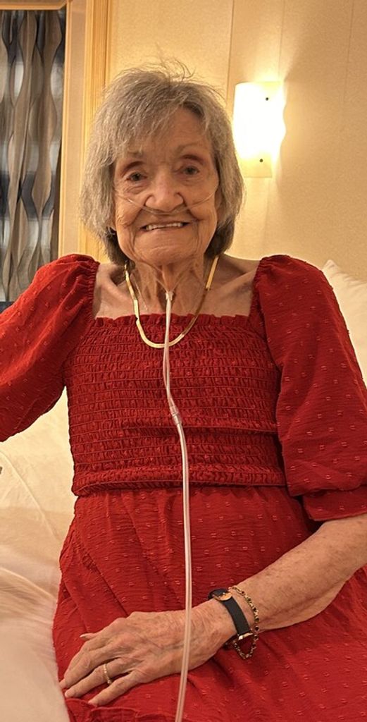 Margo Marie Maniatis Profile Photo