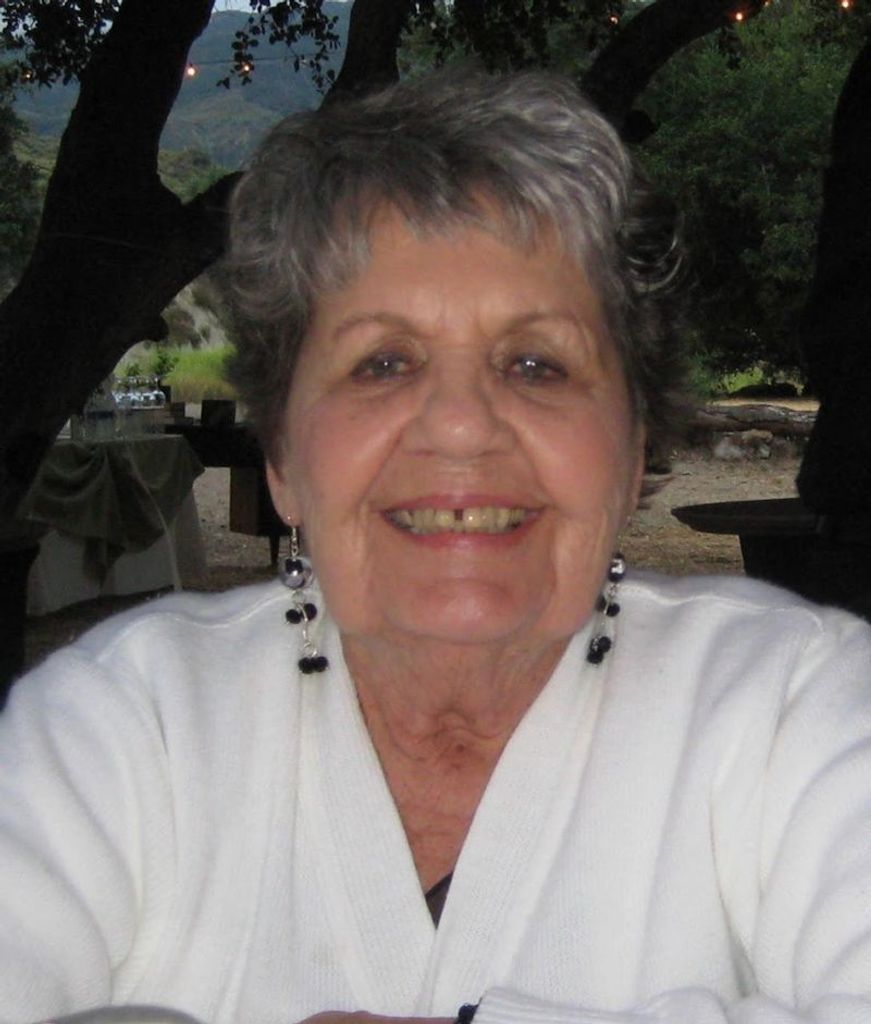 Dolores "Dee" Yates Profile Photo