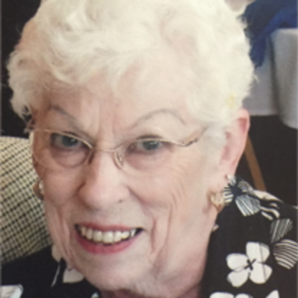 Emma Louise Chase