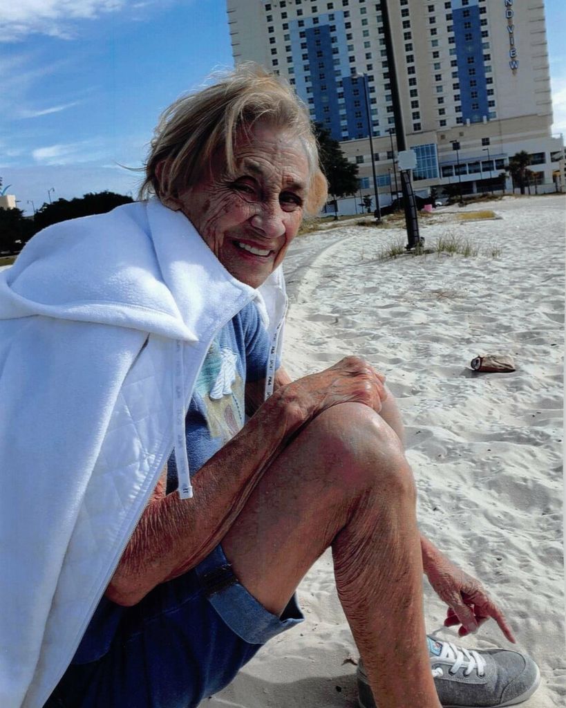 Martha Lou Gustafson Profile Photo