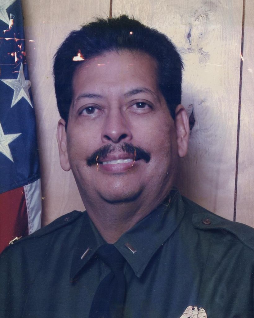 Castulo Carlos Flores