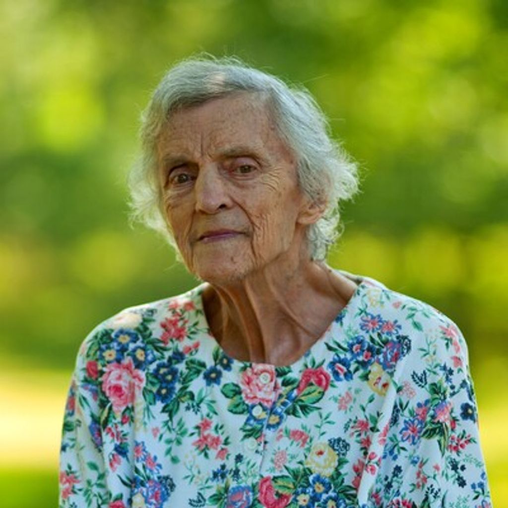 Joan Pionessa Profile Photo