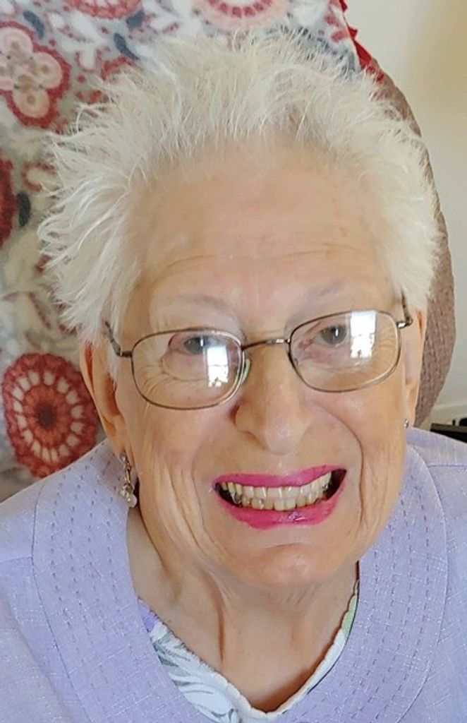 Dorothea A. (Loukides) Giatrelis Profile Photo