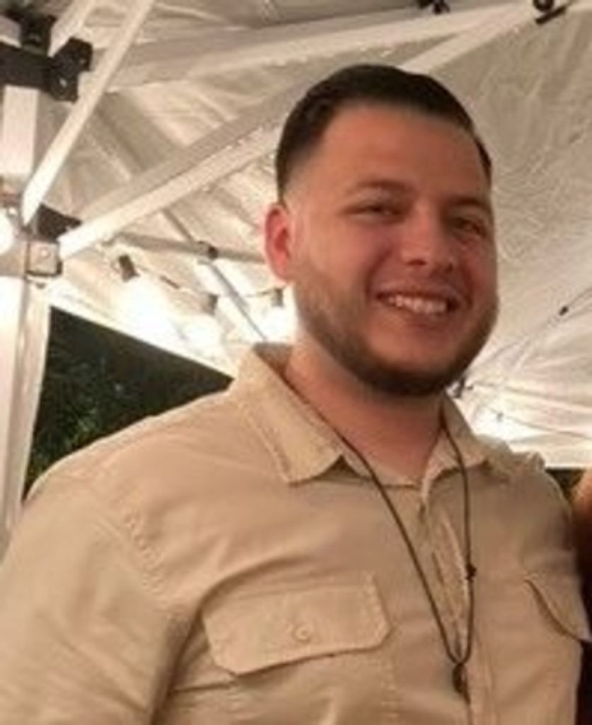 Albert Manuel Solorzano Profile Photo