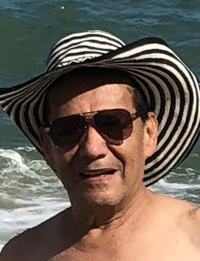 Ruben Dario Hincapie Profile Photo