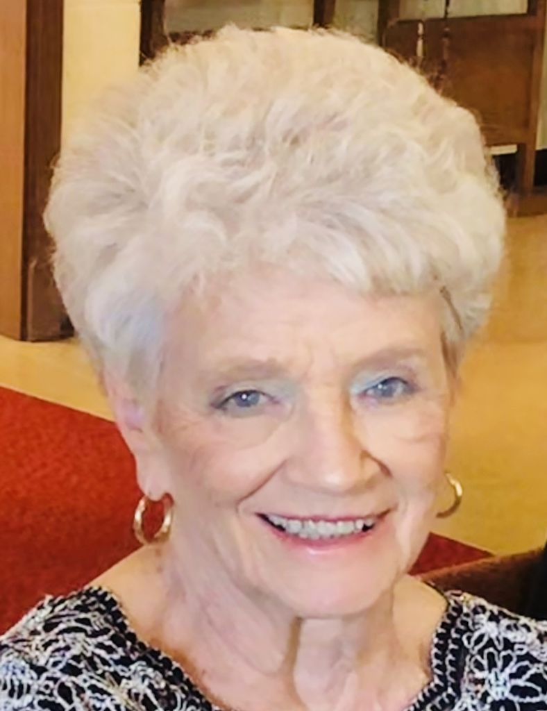Betty Lou Oliver Profile Photo