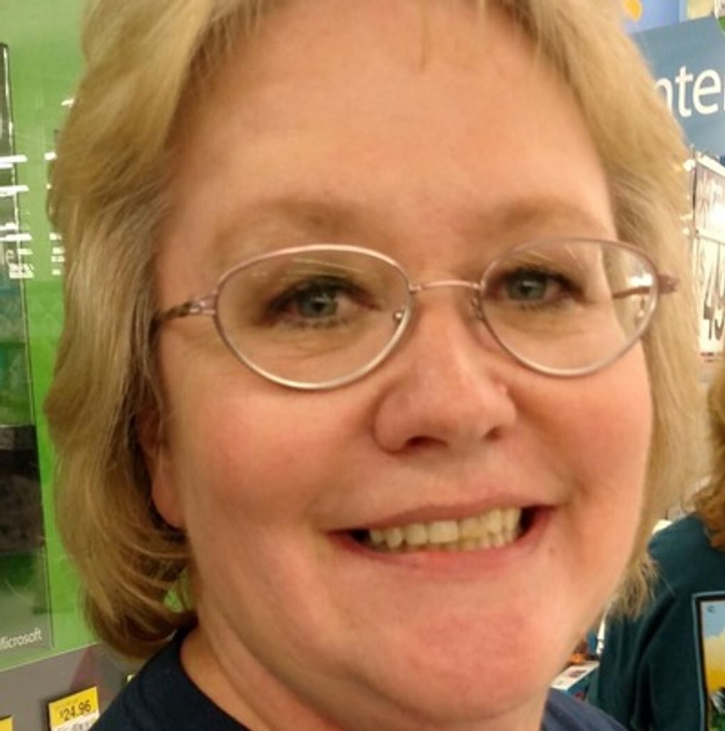 Julie Self Profile Photo