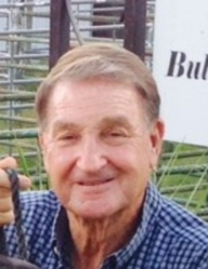 Clarence Tays Profile Photo