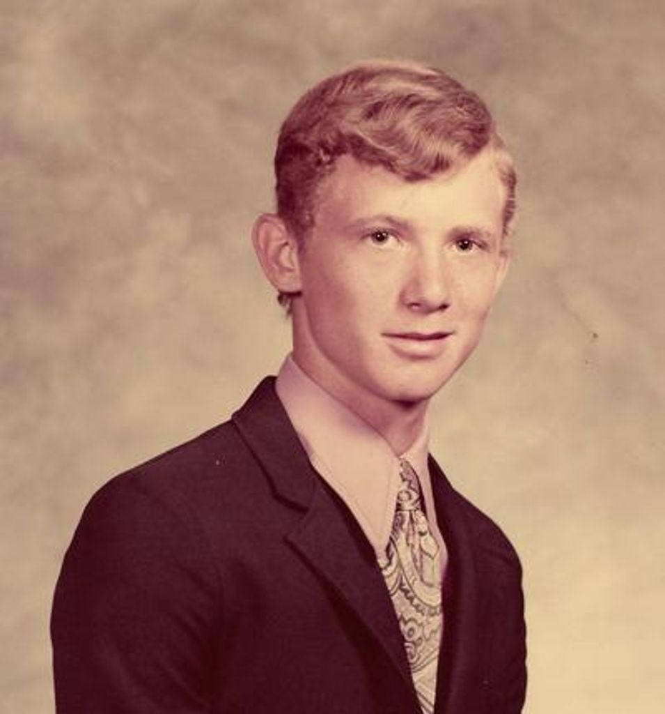 Dennis Lewis Bledsoe Profile Photo