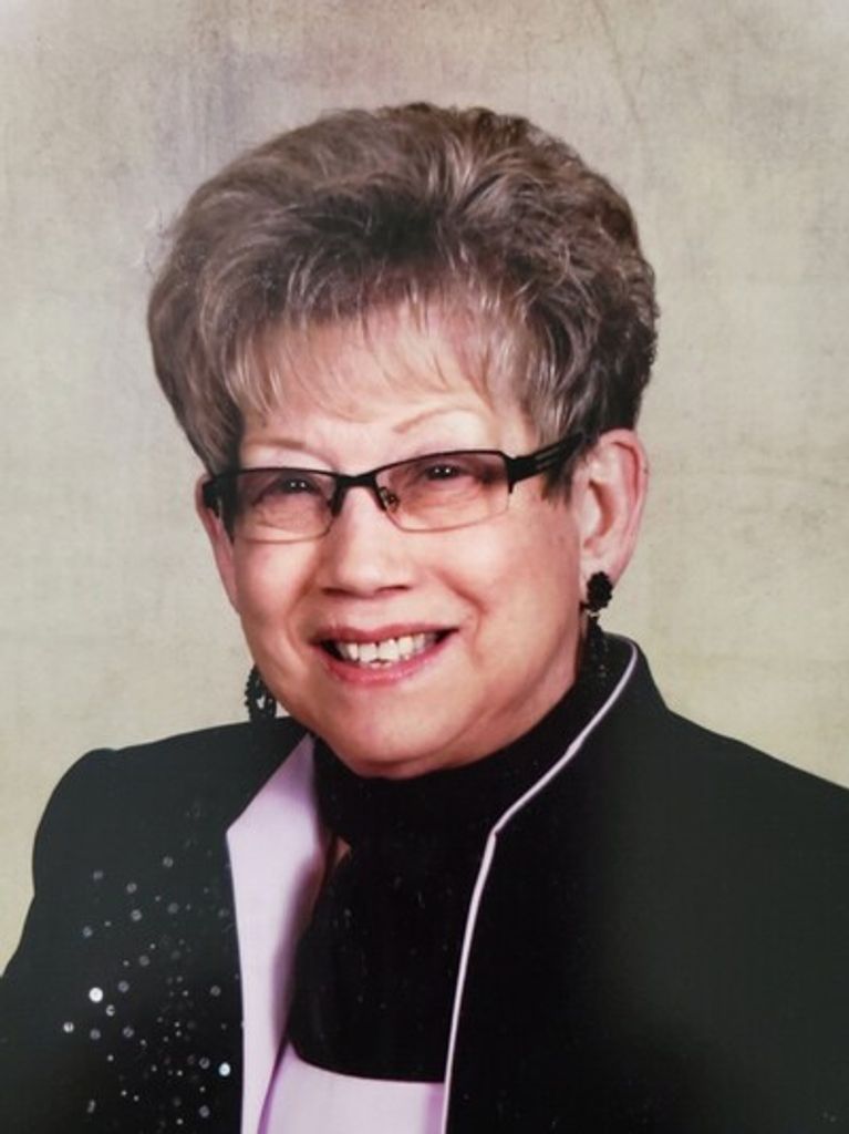 Betty Rhodes Profile Photo