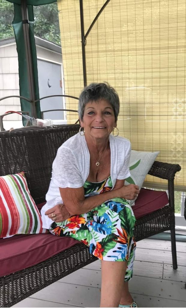 Teresa Holmes