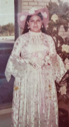 Francisca H. Torres photo gallery thumbnail 24 of 297