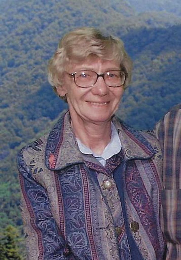 Marjorie Mae Steinebach