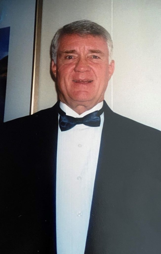 Schneider, William Lawrence 'Larry'