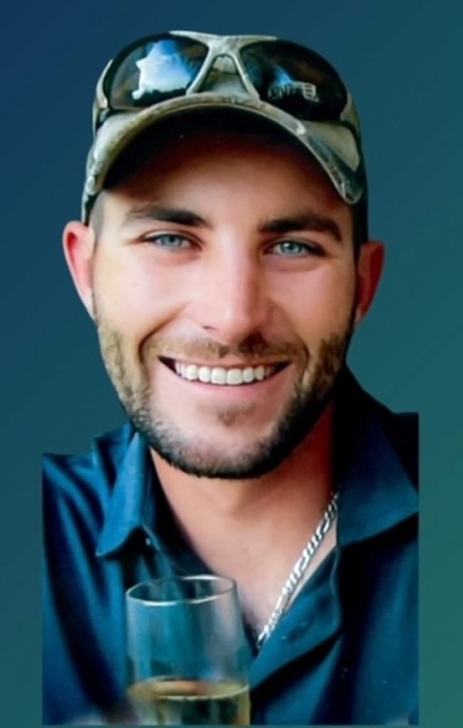 Parker Hiatt Ernest Profile Photo