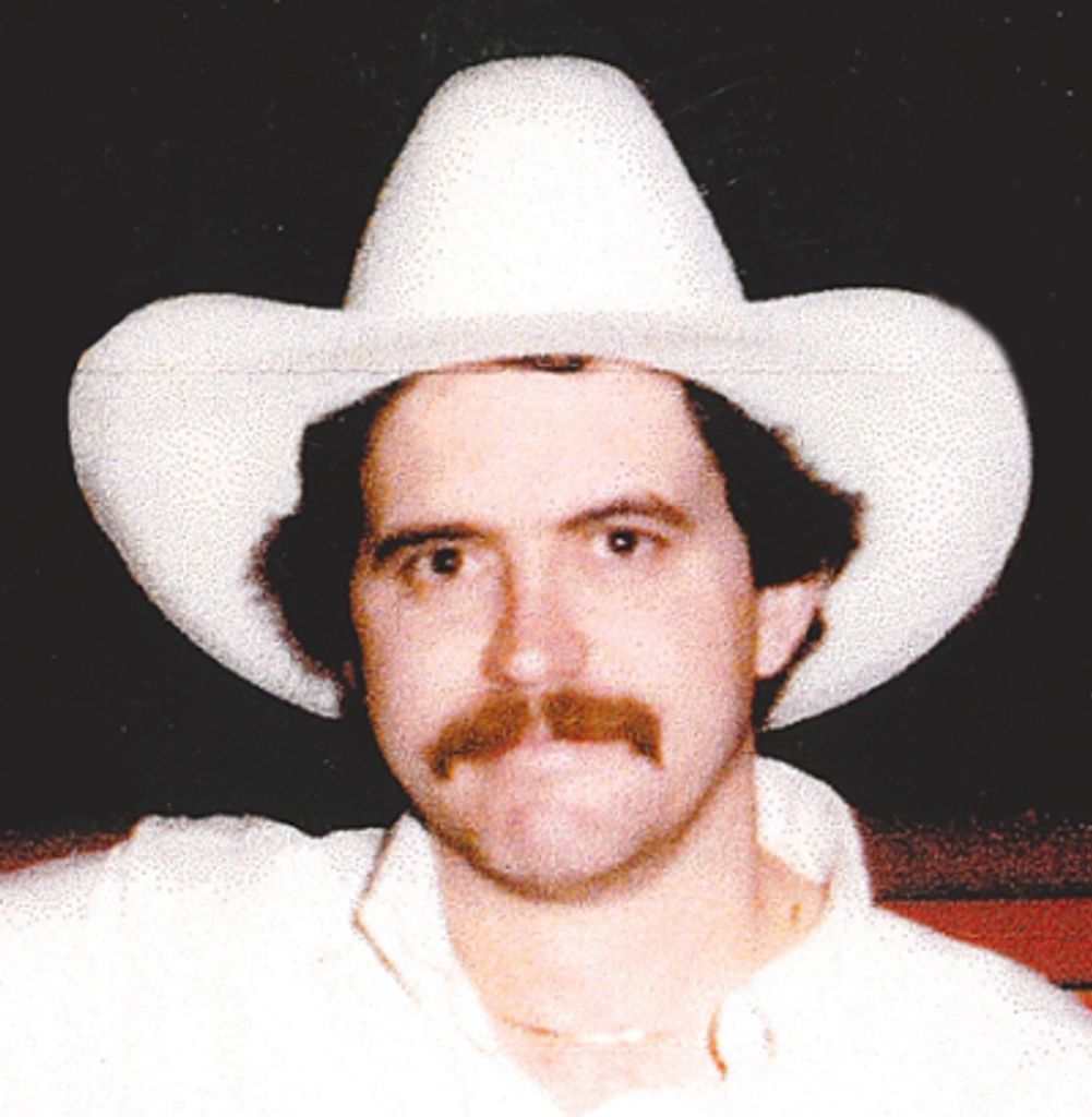 Frankie Carl Cecil Profile Photo