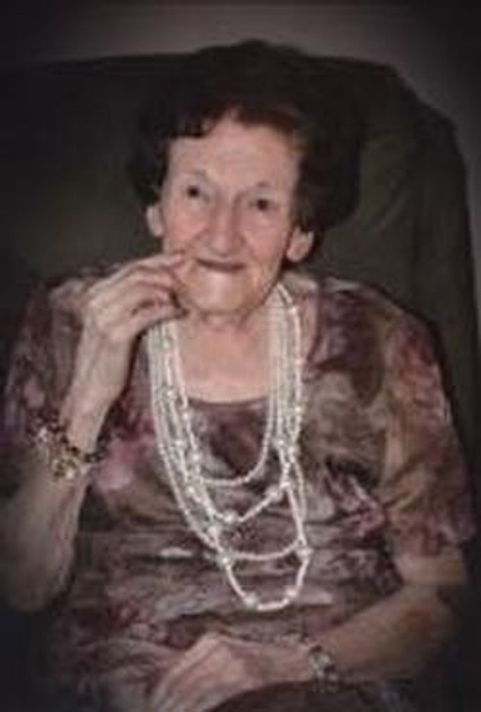 Maxine Dugan Profile Photo