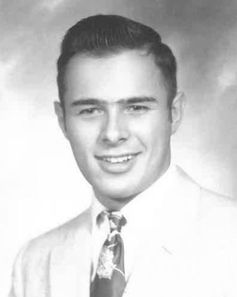 Leo Vincent Zwetzig Profile Photo