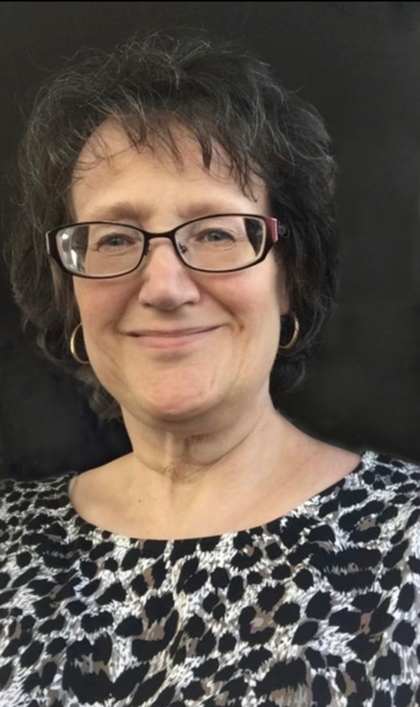 Alisa Marie Hallof Profile Photo