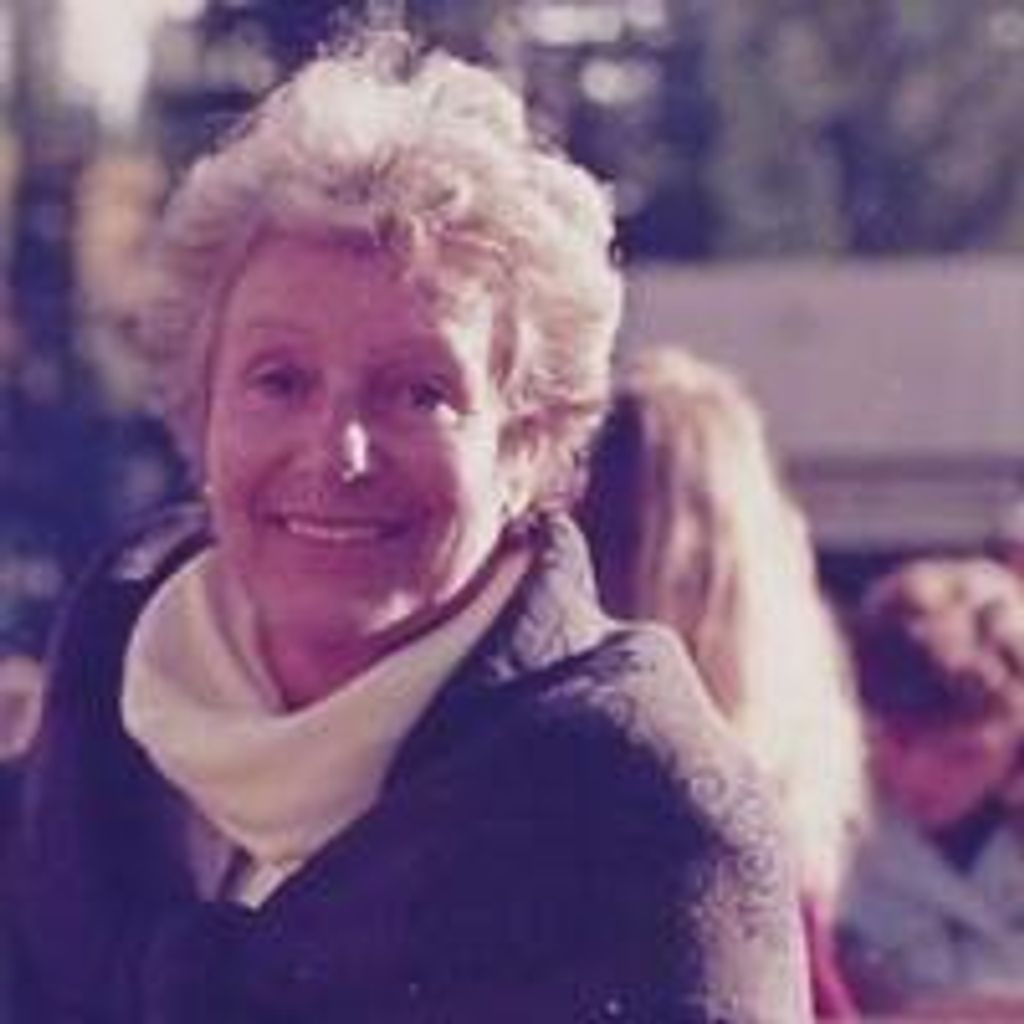 Beatrix Weyland O'Connell Profile Photo