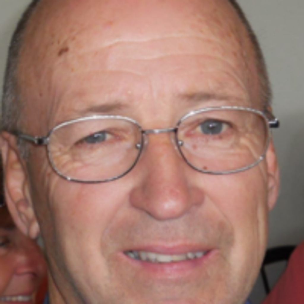 Robert "Bob" E. Lamarche