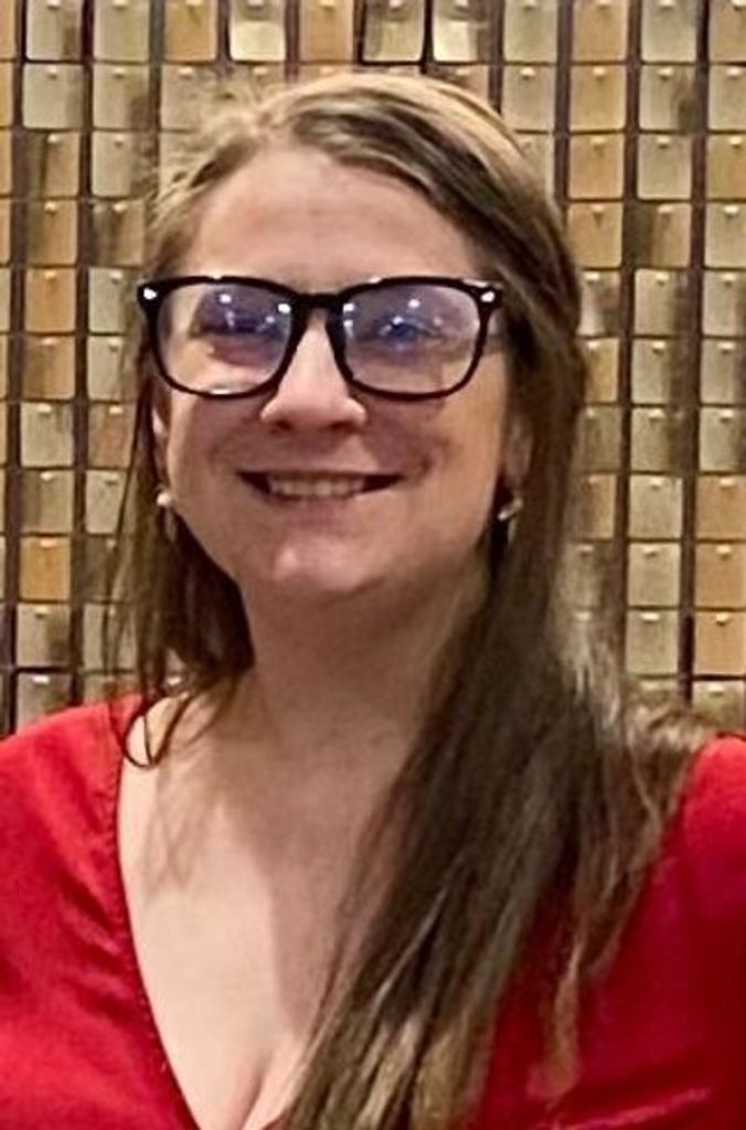 Julie Marie Dworak Profile Photo