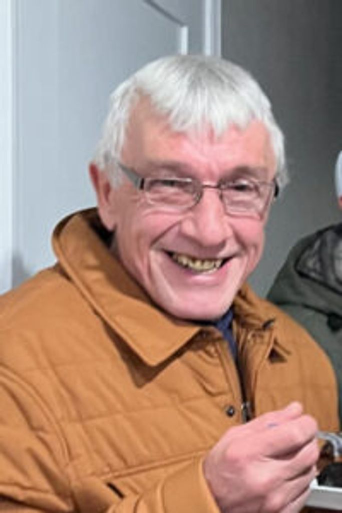 Lester Dale Martin Profile Photo