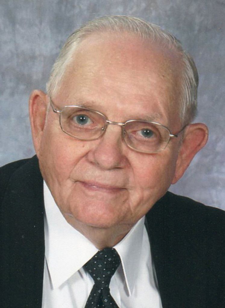 Clyde Wallace Harris Profile Photo