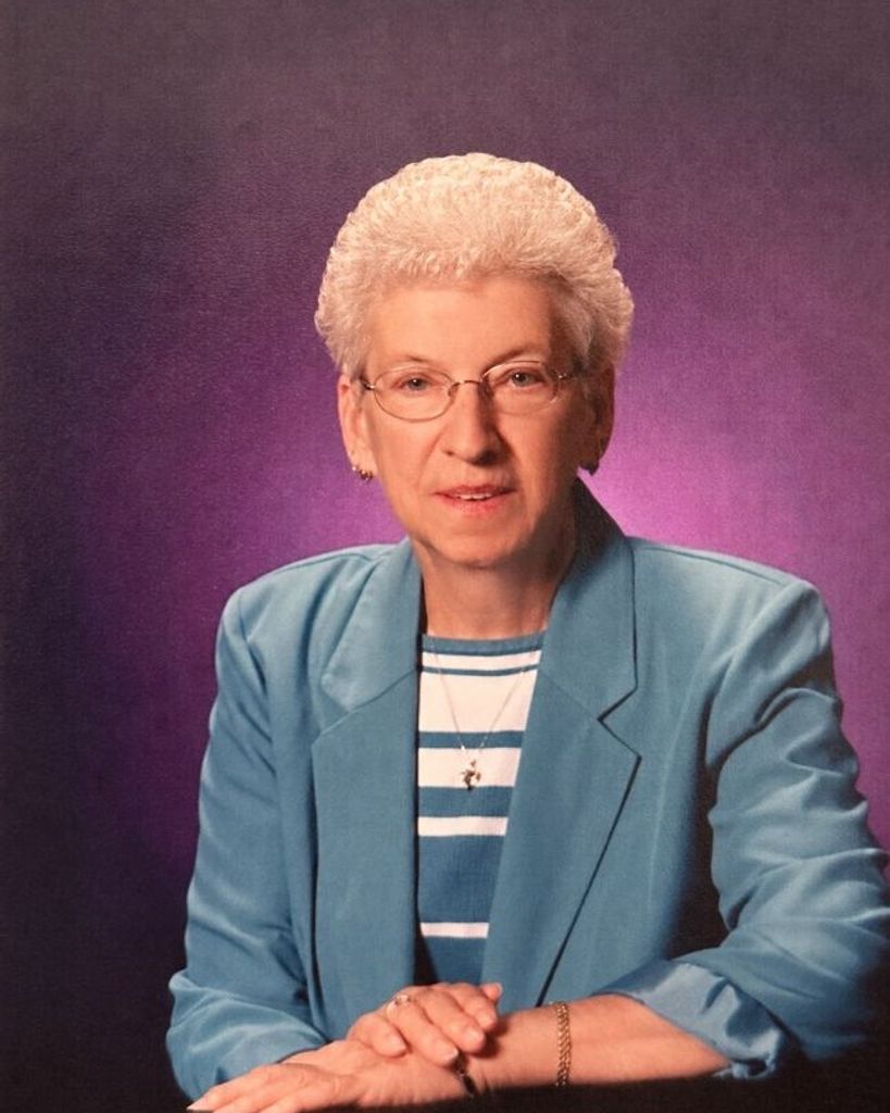 Nadine Elizabeth Adams Dean Profile Photo