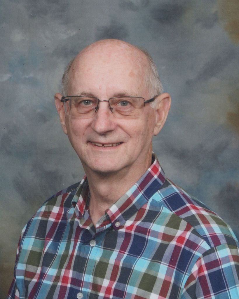 Russell "Russ" Angworth Carl Sumner, Jr.