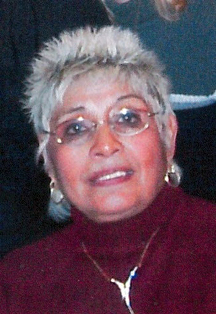 Minerva L.  "Minnie" (Lozano)  Garcia