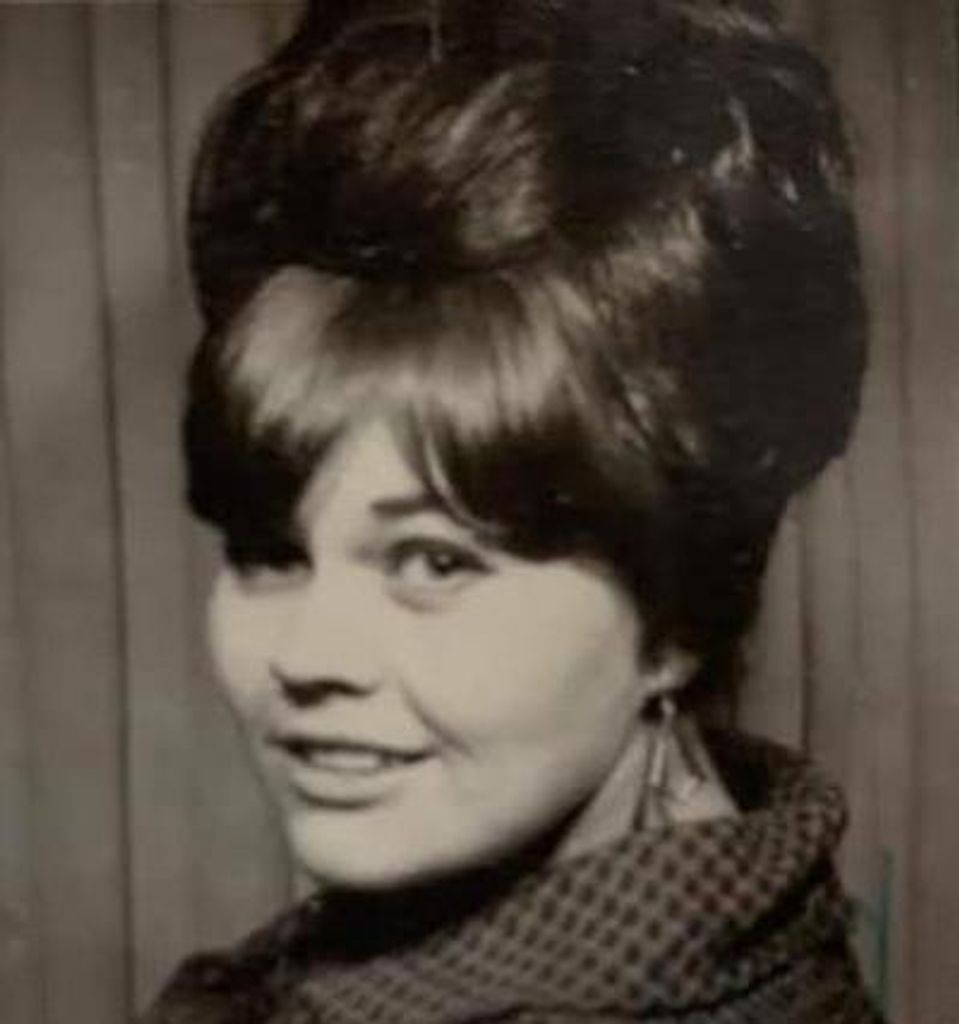 Roxann "Roxie" Hamilton