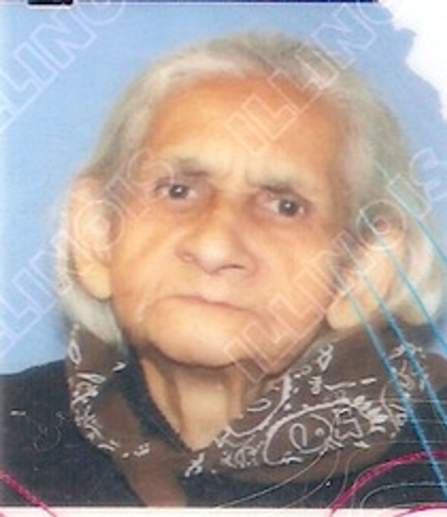 Carmen Dolores (Flores-Gonzalez)  Nieves