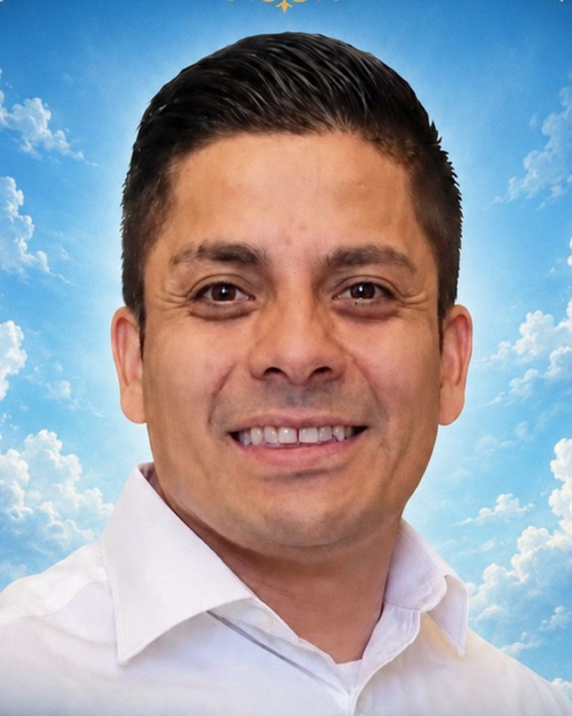 Julio Cesar De La Rosa Azpeita Profile Photo