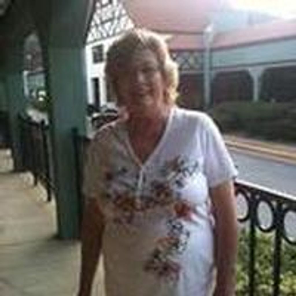 Carolyn Elizabeth Mullis