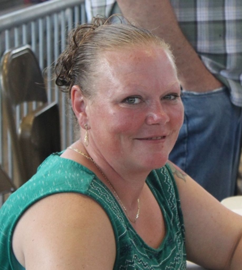 Amanda R Lobdell Profile Photo