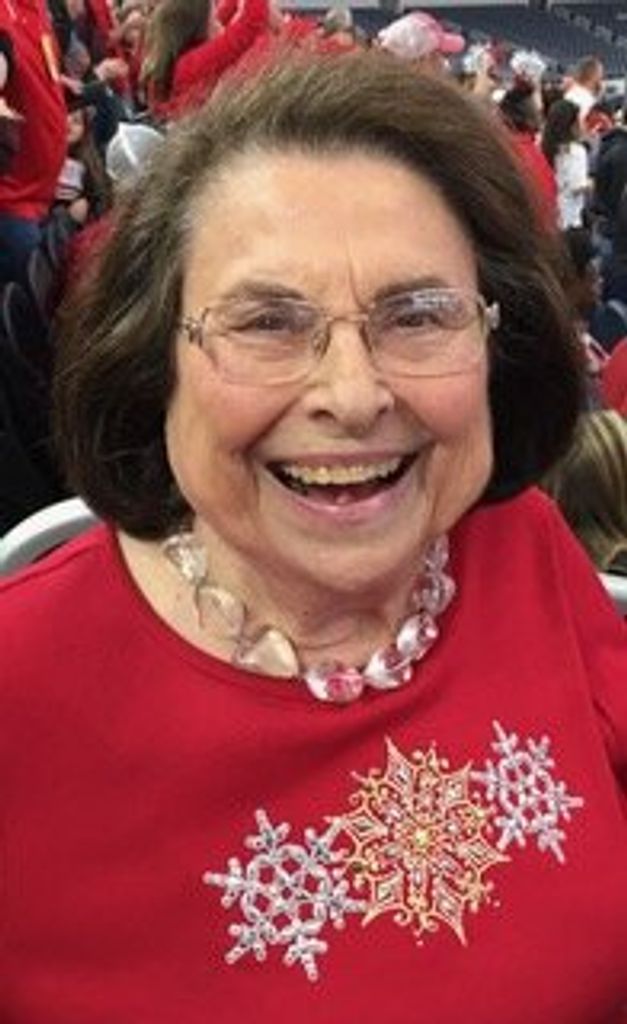 Vivian Faxel