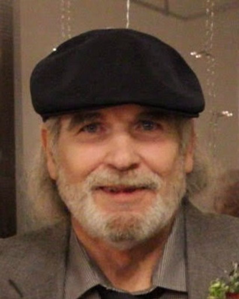 Thomas Carl Davis Profile Photo
