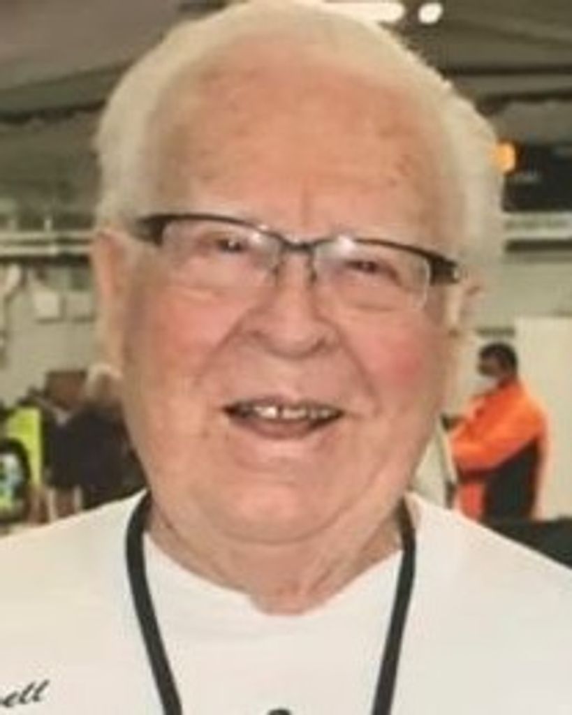 Lowell M. Peterson Profile Photo