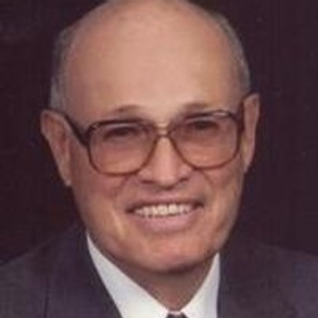Max Lynn Green