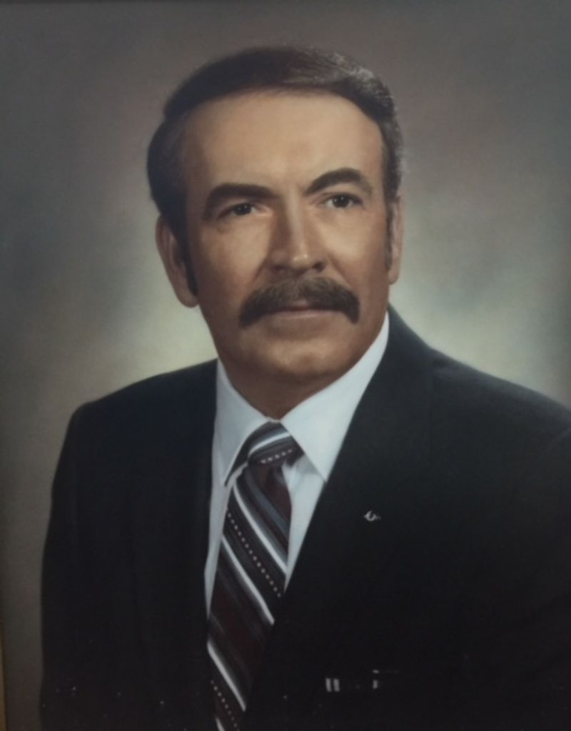 Lloyd "Tubby" Randall Spradlin