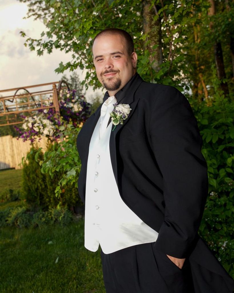 Christopher W. Holt Profile Photo