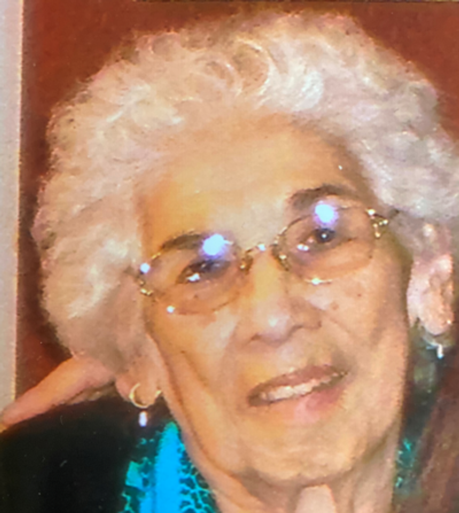 Estella Guerrero Soriano